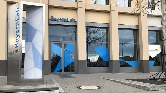 BayernLab Neumarkt Aussen